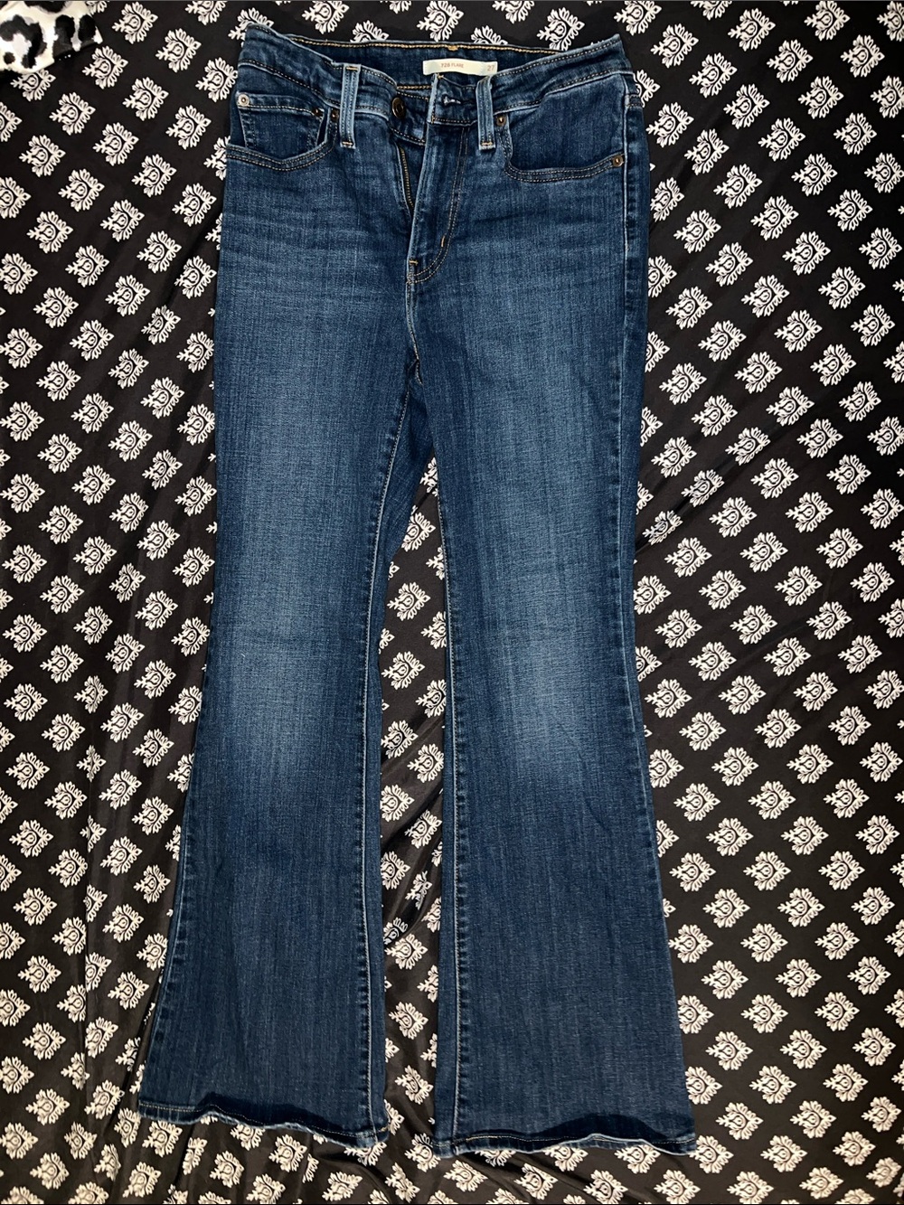 Levi Women's Flare Jeans - Dark Blue